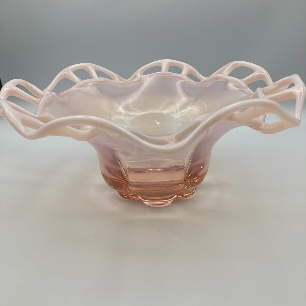 Mid Century Duncan Miller Pink Opalescent Centerpiece Bowl